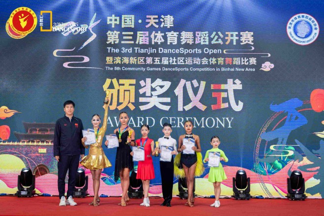 1761655625524808.jpg 5.jpg